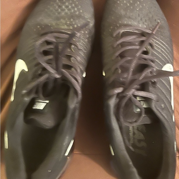 NIKE AIR MAX - Picture 4 of 7